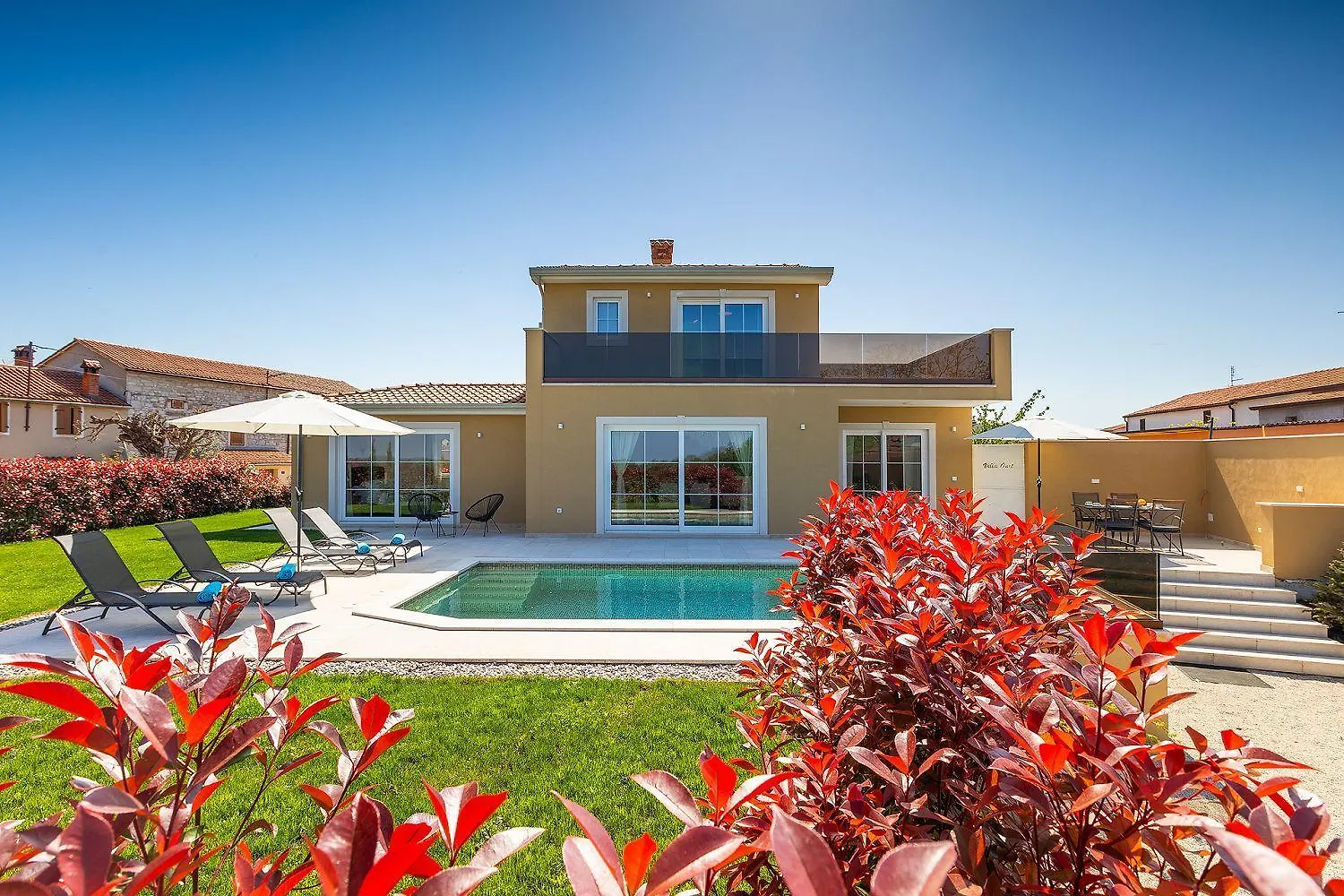Traumhafte Finca Mit Privatpool Und Panoramablick ヴィジナダ 別荘